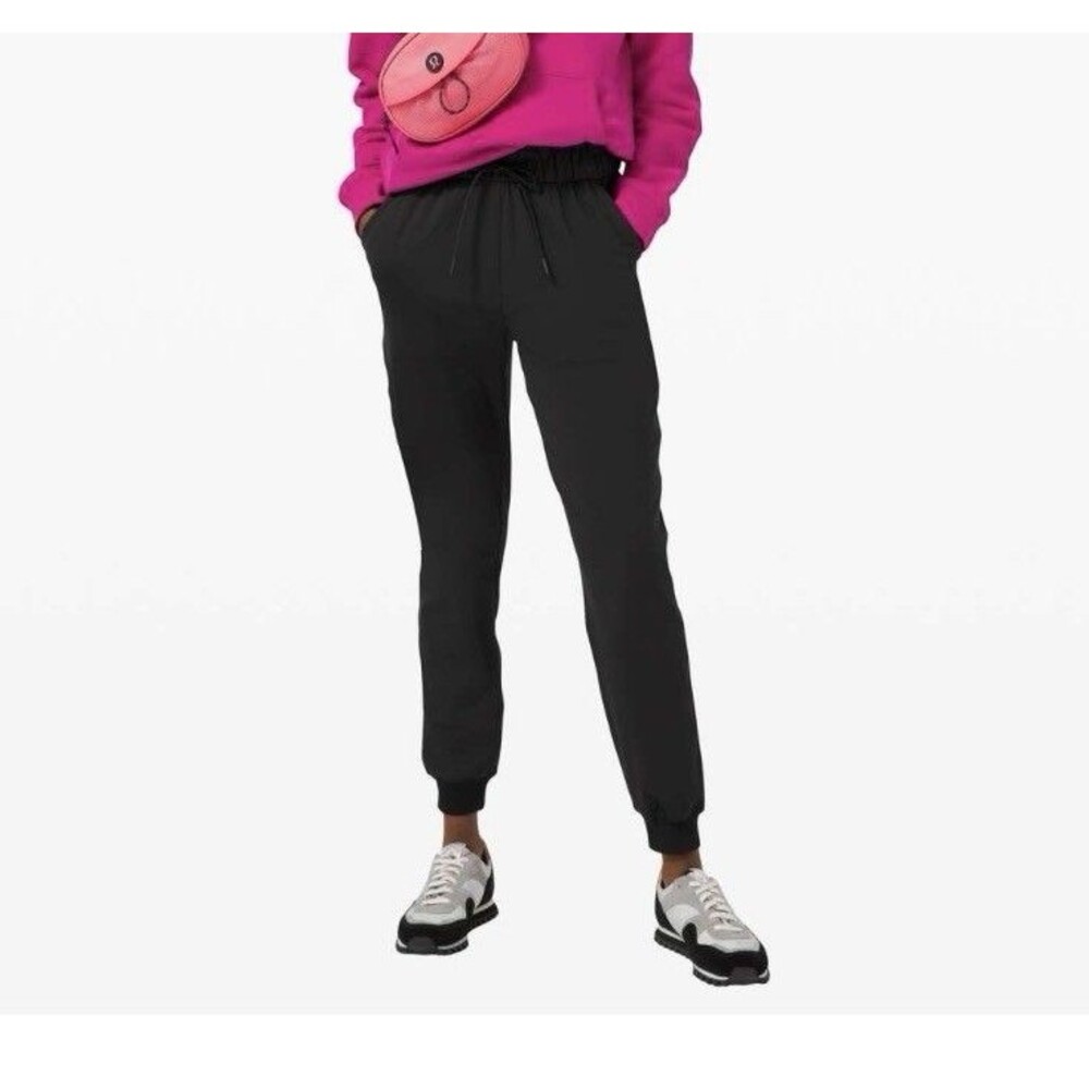 Lululemon Keep Moving Pant Black Jogger Pants Womens Size 4 Luxtreme Drawstring